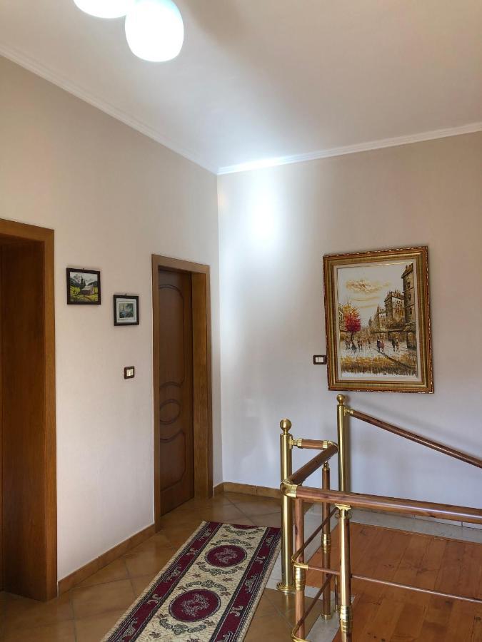 Villa Garden Berat Eksteriør billede